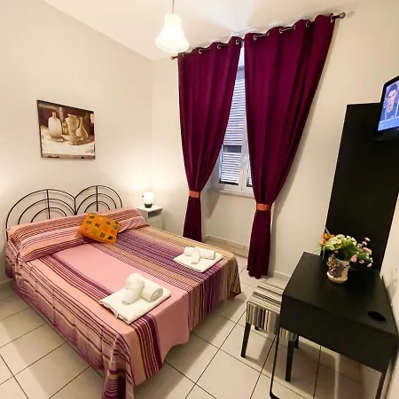 Bed & Breakfast Lodging In 3*