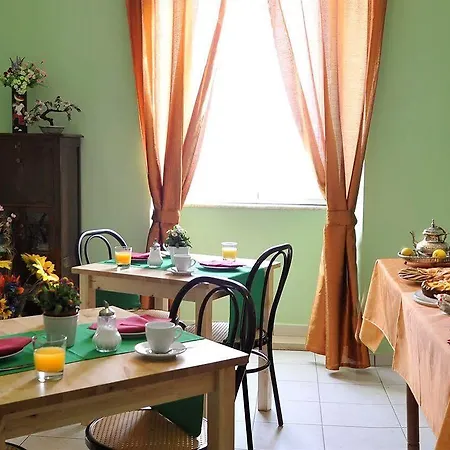 Lodging In Bed & Breakfast